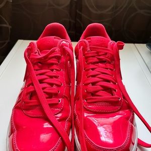 Nike Air Force 1 '07 LV8 UV Ultraviolet Siren Red Shoes sz 7.5M